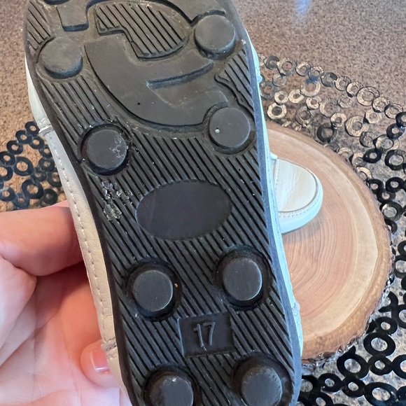 Leather Shoes - Louis Vuitton - Picture 3 of 4